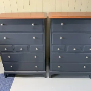 Stag Minstrel Tall Boy 7-Chest Mahogany Drawer